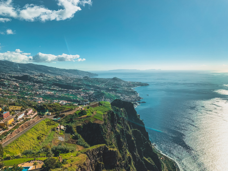 Vista panoramica di Madeira da Cabo Girao
